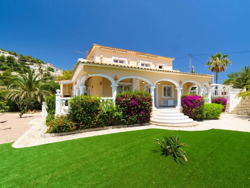 Holiday Home Alina by Interhome - Image 1