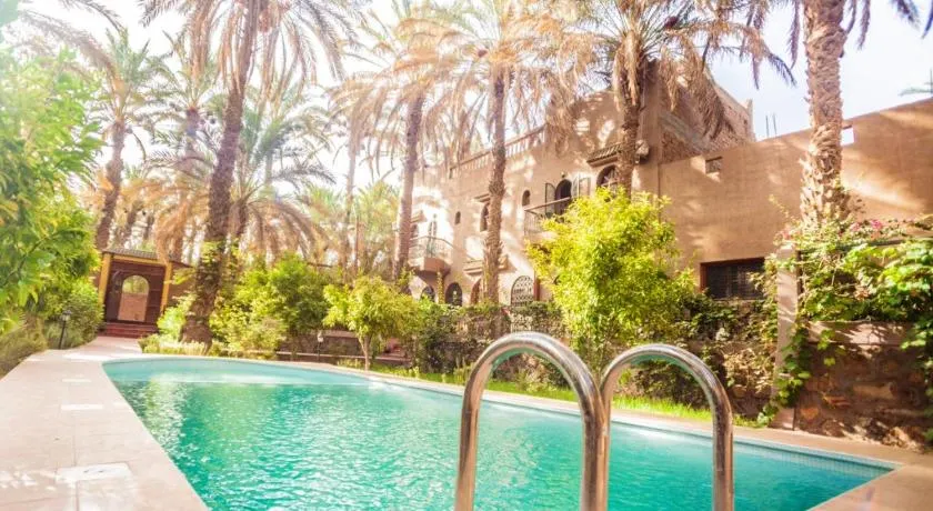 Maison de vacances avec terrasse, barbecue et piscine | Vue piscine - Image 1