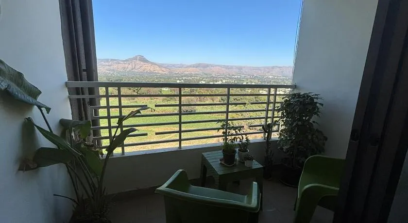 Scenic 1BHK Retreat near Panchgani - Image 1