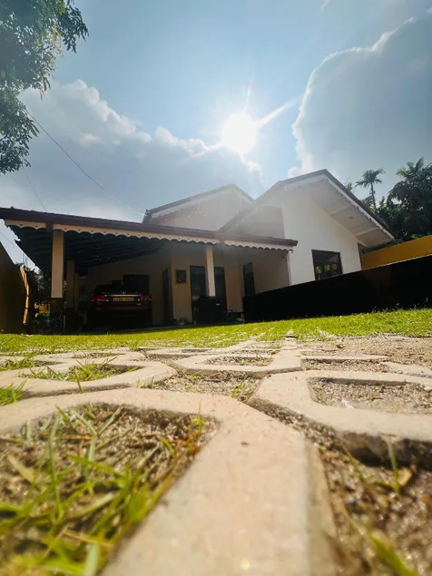 Kingz Kottage - Image 1