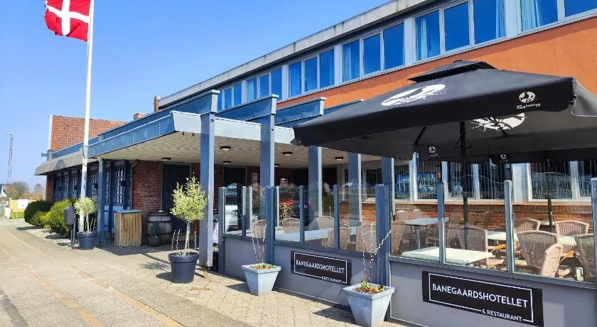 Banegaardshotellet - Image 1