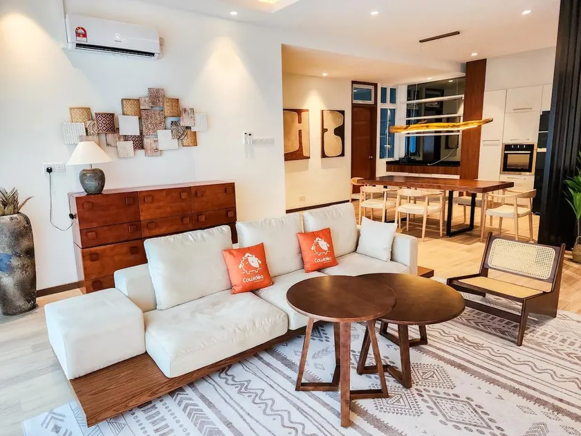 Railway Stylish Homestay (3BR3B) 6pax by Cowidea - Image 1