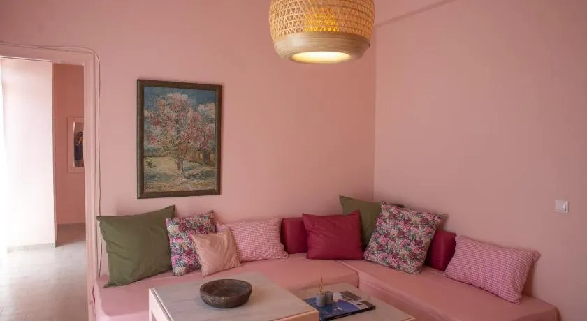 Ann's apartment II - Image 1