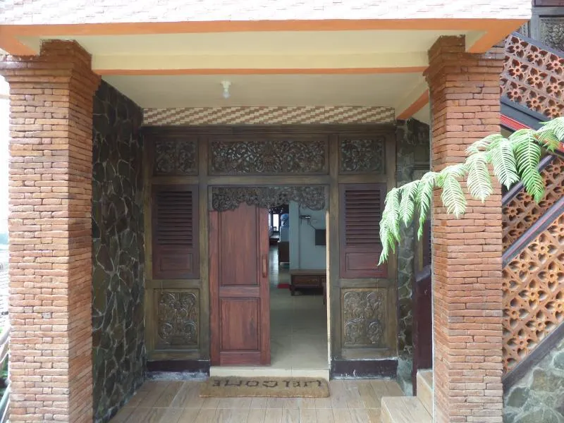 Losmen Adas - Image 1