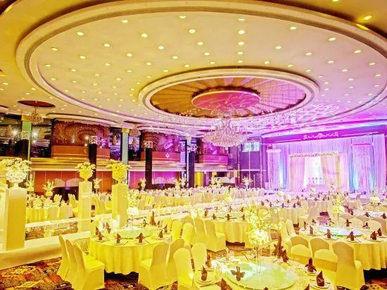 Hengfeng Haiyue International Hotel - Image 1