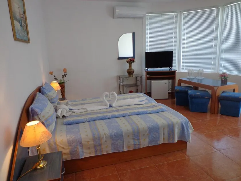 Guest House Villa Daniela Apartments - Image 1