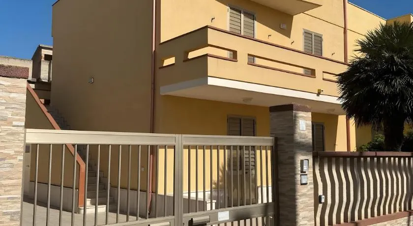 Mare di Sicilia Apartments - Image 1