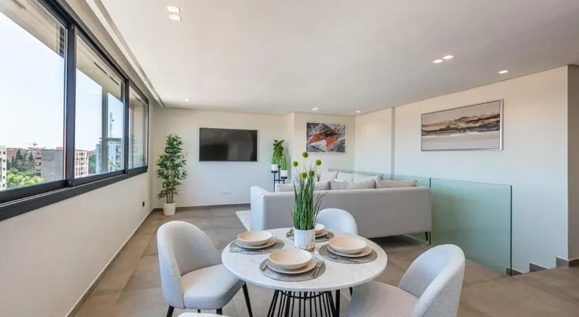 Duplex de Luxe Victor Hugo Gueliz - Image 1