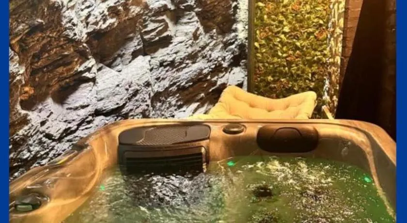 Secret Rock - Jaccuzi privé - Image 1
