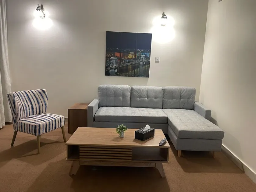 Seer 402 Furnished Apartment - Image 1