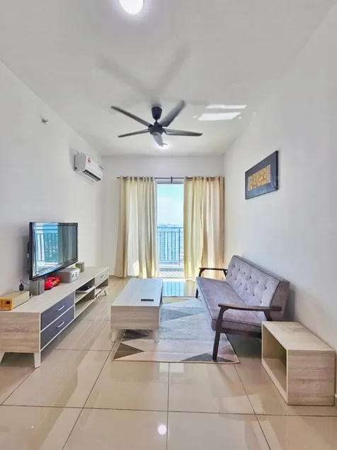 Metropol Holiday Suite - Image 1