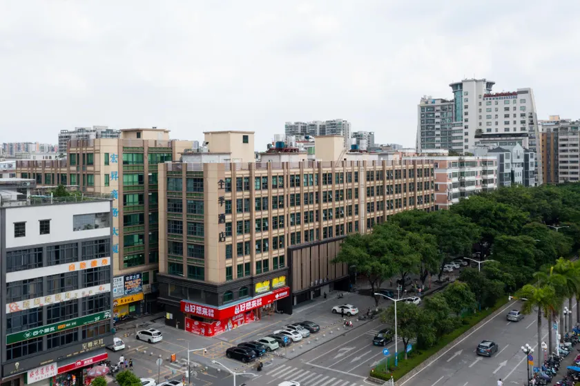 JI Hotel Guangzhou Huadu Square Metro Station - Image 1