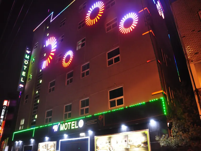 Andong W Motel - Image 1