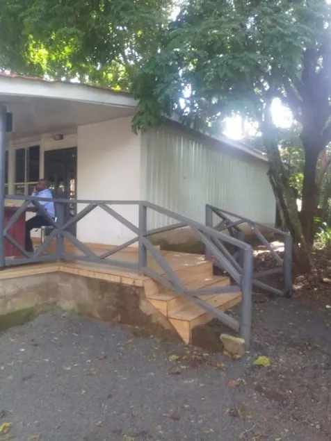 AIRMAN'S Pavillon - Image 1