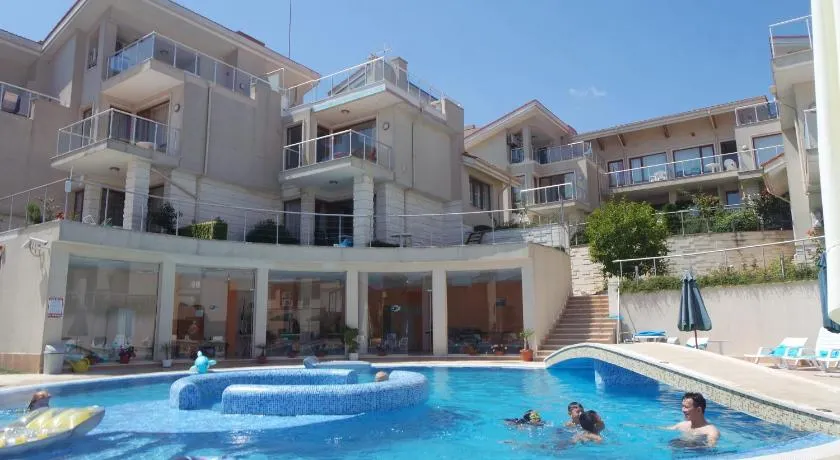 Beautiful Sun Village with sea view - Image 1