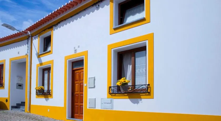 A Casa dos Girassóis - Image 1