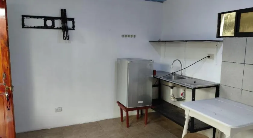 Apartamento tipo estudio en Puntarenas cerca del Nuevo hospital - Image 1