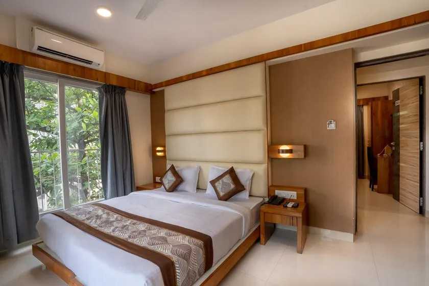 Home2 Suites and Service Apartments, Mumbai Airport - Image 1