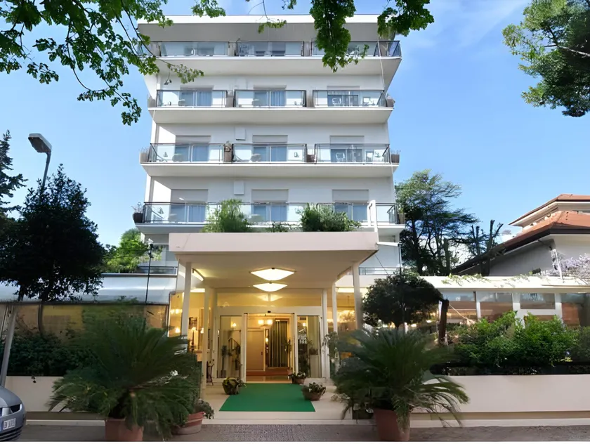 Hotel Maestri - Image 1