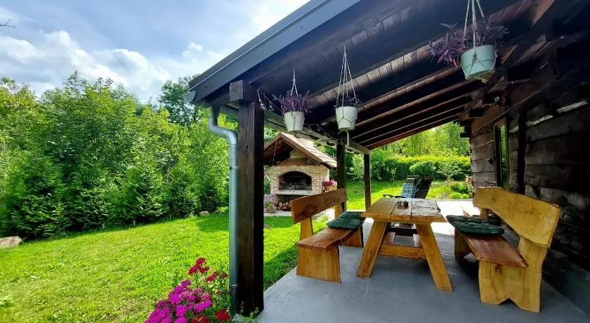 Holiday home The Hive - Image 1
