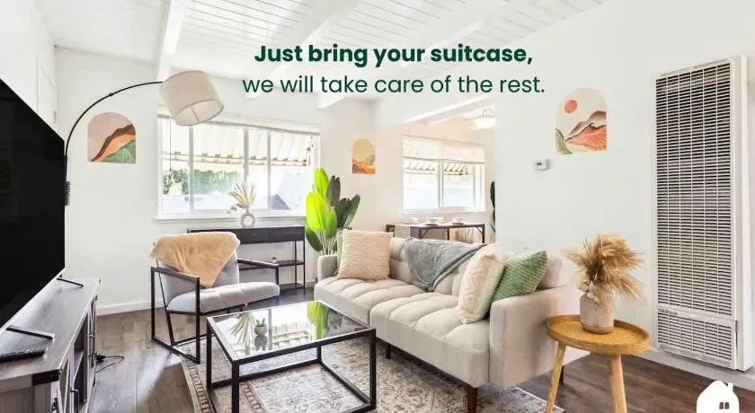 Chic Abode In Central Berkley - Image 1