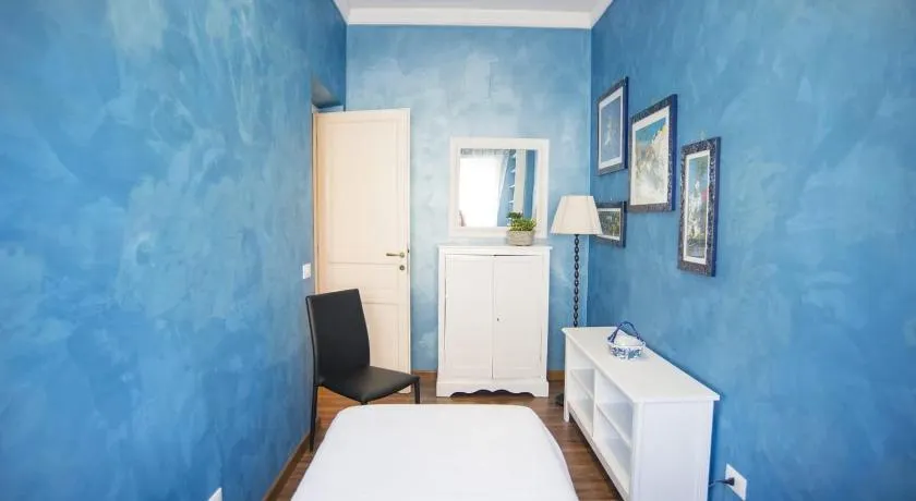Stradivari Luxury Apartment - Image 1