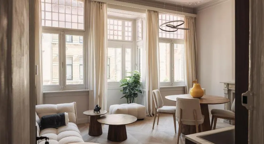 Zurenborg Suites - Image 1