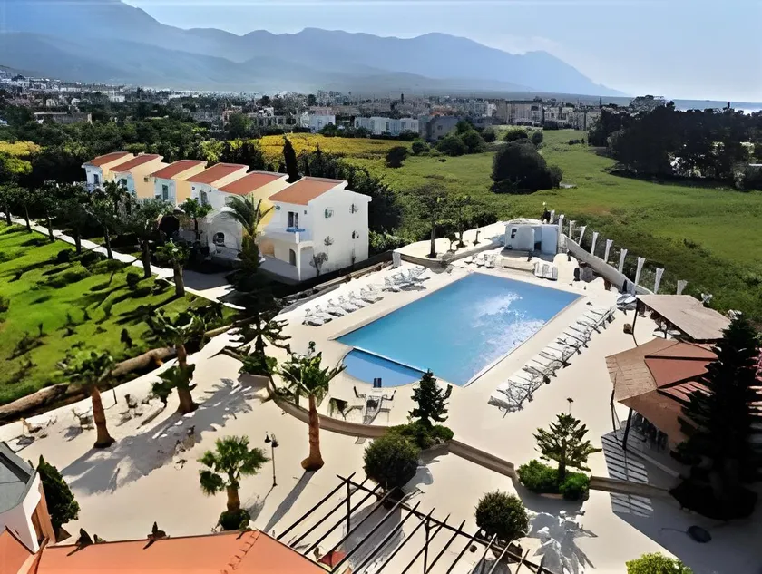 Mountain View Hotel & Villas - Image 1