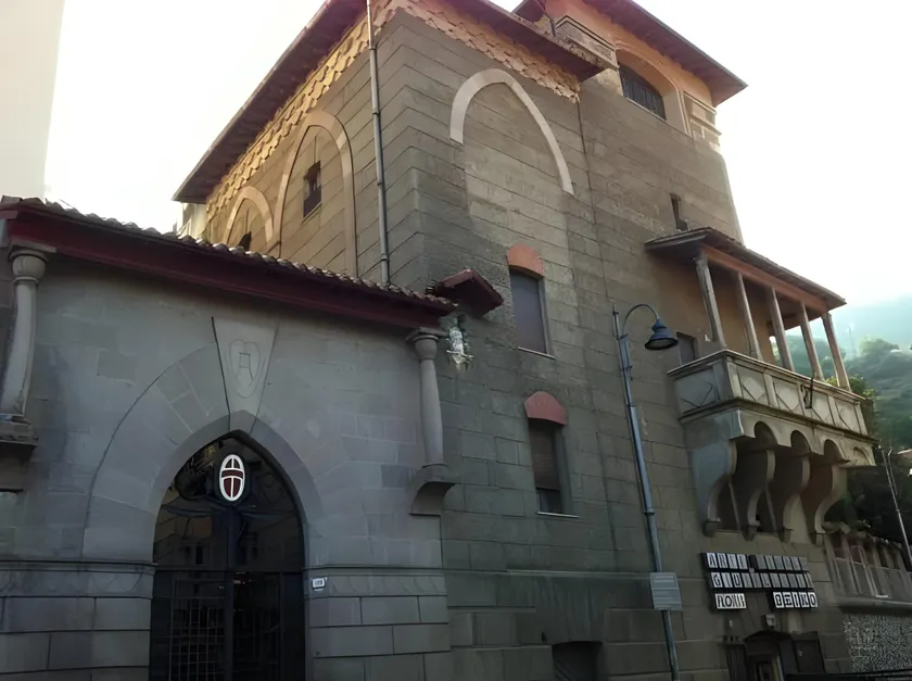 Hotel Moderno - Image 1