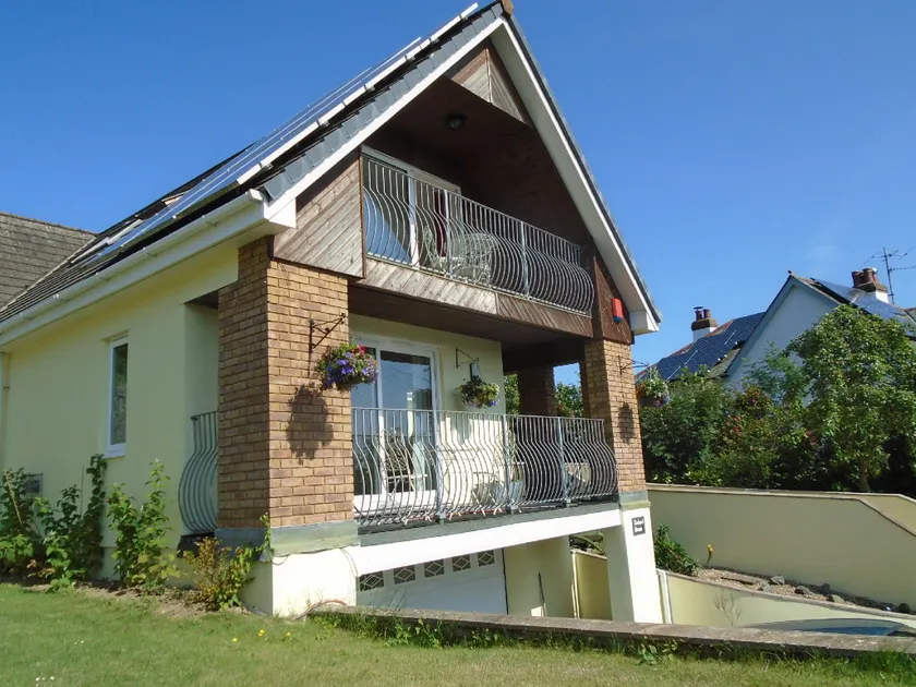Orchard House Wadebridge Self Catering - Image 1
