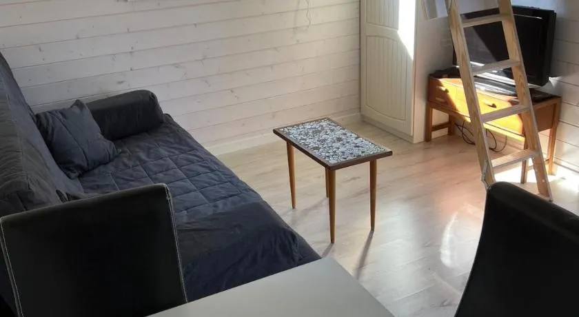 ATTEFALLSHUS on HÖNÖ, 4 beds - Image 1