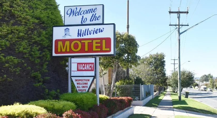 Hillview Motel - Image 1