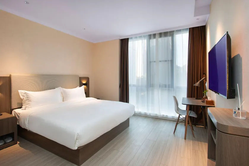 Hanting Hotel Nanjing Baixia High Tech Industrial Park - Image 1