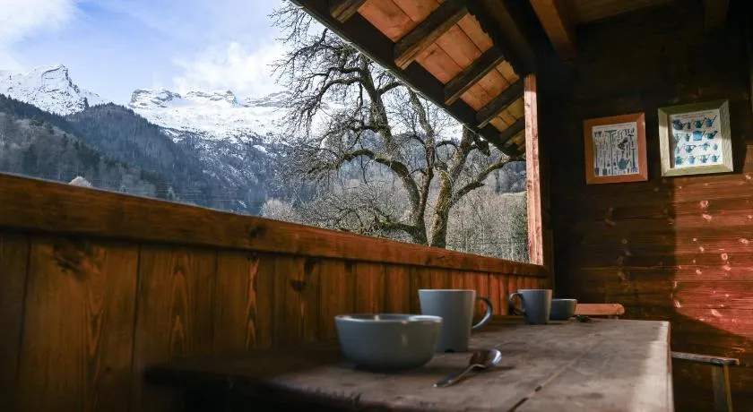 Le chalet d'en ô-Gîte et restaurant - Image 1