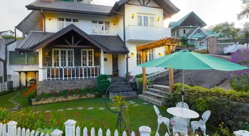 The Tapherini Bungalow - Image 1