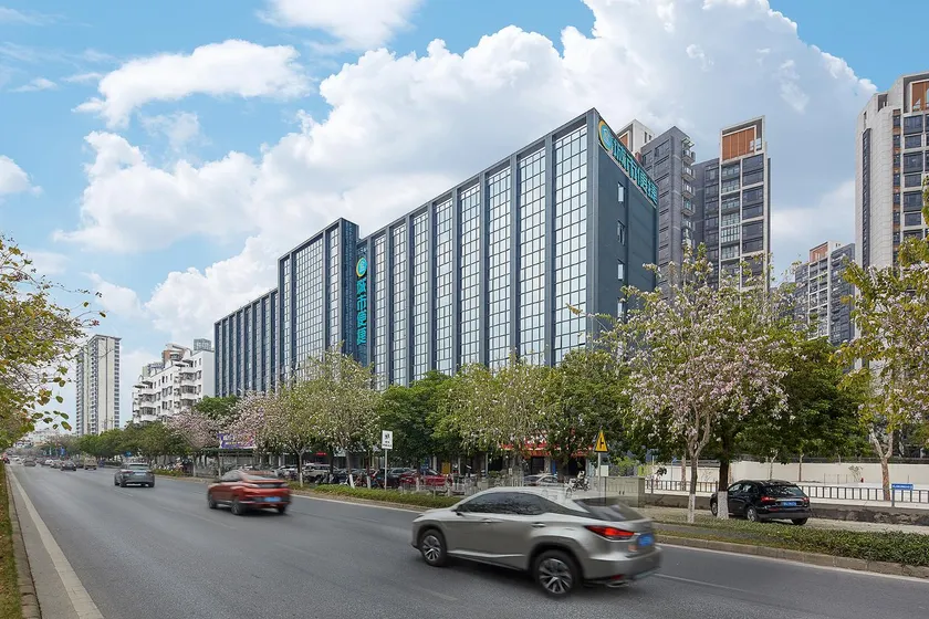 City Comfort Inn Guangzhou Baiyun Airport Sunac - Image 1