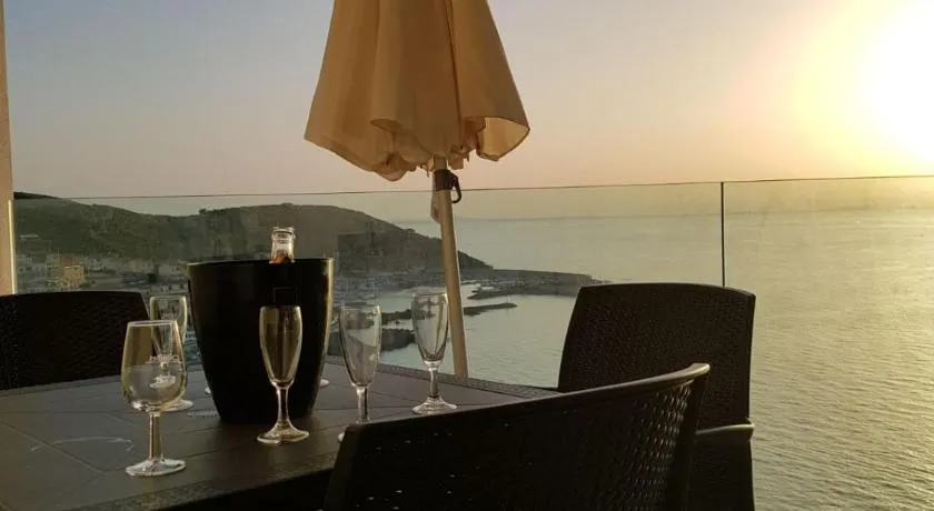 La bella vista - Image 1