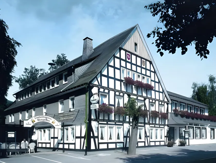 Hotel Haus Rameil - Image 1