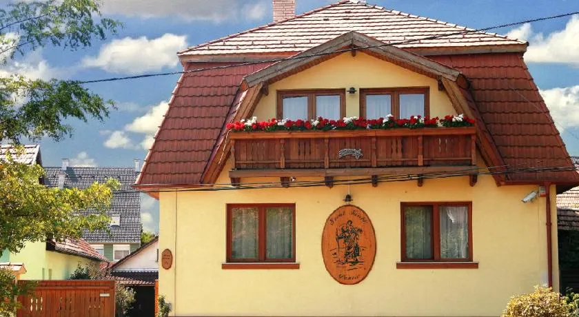 Szt Kristóf Bed and Breakfast - Image 1