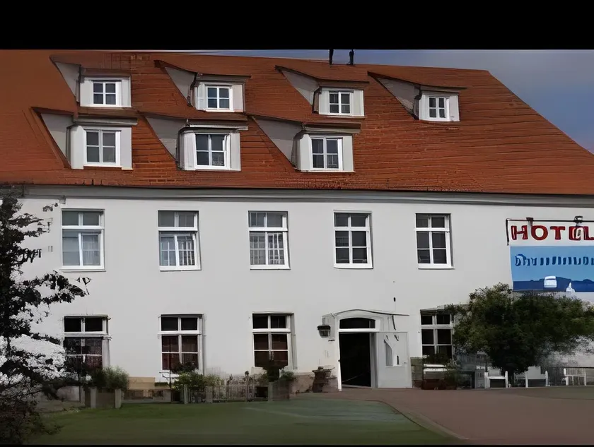 Hotel Peenebrücke - Image 1
