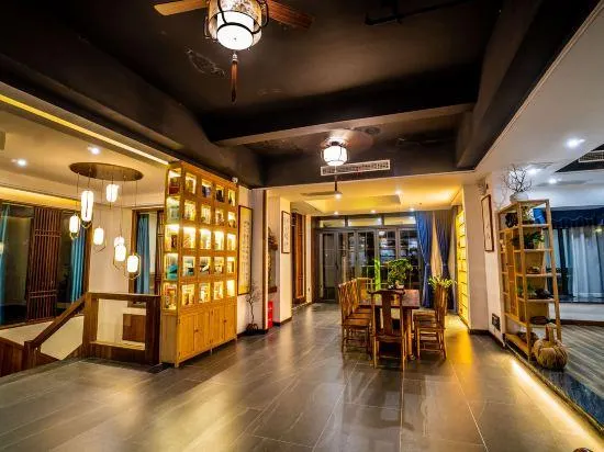 Four Seasons Breeze Homestay - Image 1
