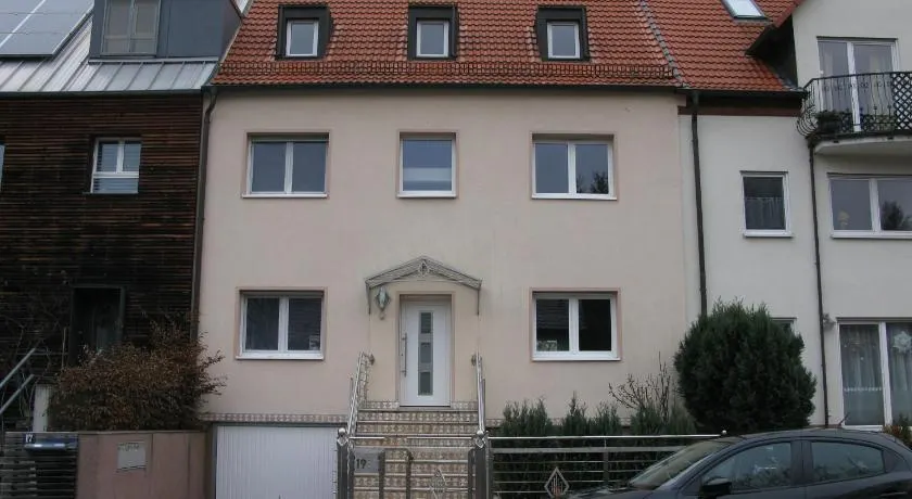 Messe-/Ferienwohnung - Image 1