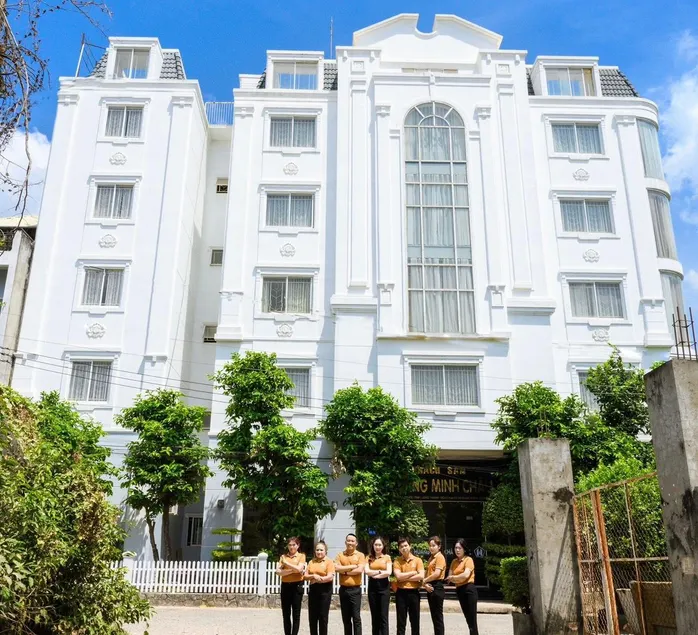 Hoang Minh Chau 3 Hotel - Image 1
