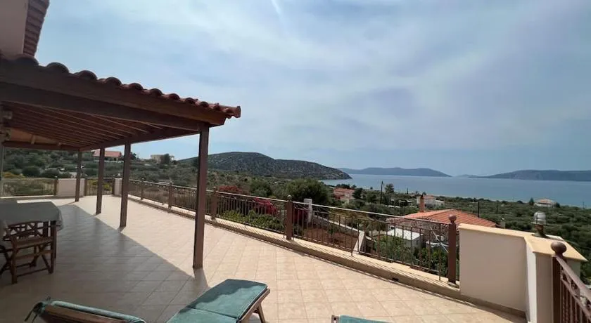 Ermioni Sea View Villa - Image 1