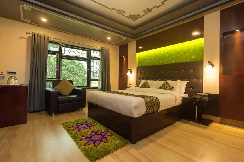 HOTEL RAMA RESIDENCY - Image 1