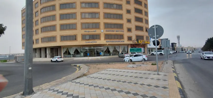 اونيسن البري Onesn Albari - Image 1