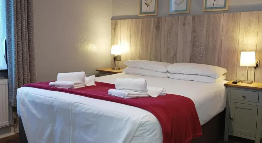 Westgate Hotel - Image 1