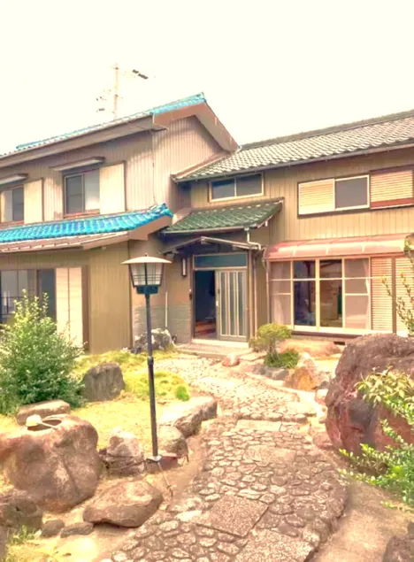 Japanese garden house ONIWA- Marigold - Image 1