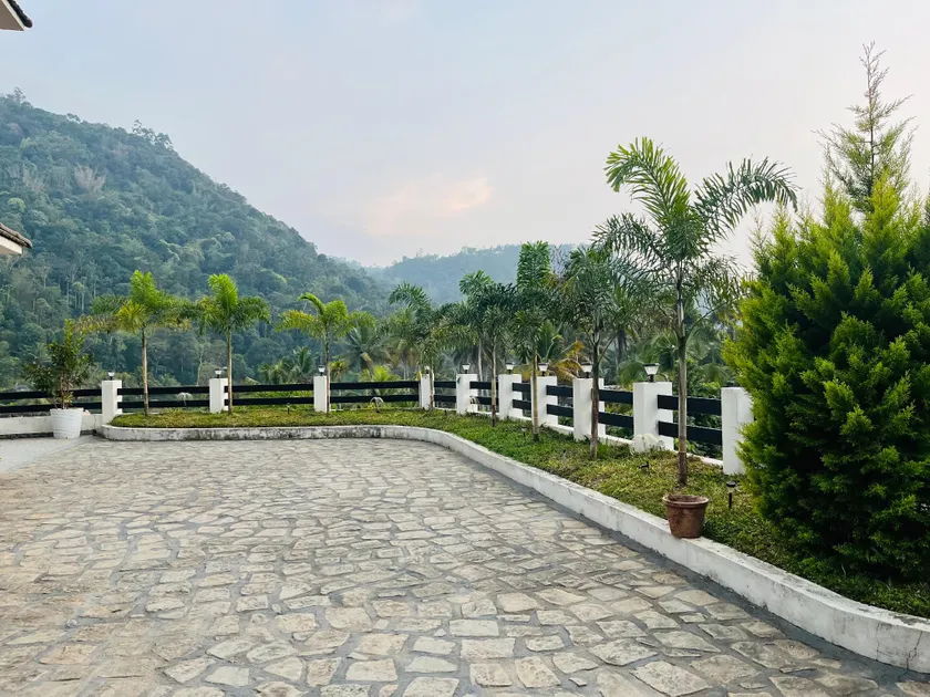 Monteluce Resorts - Image 1