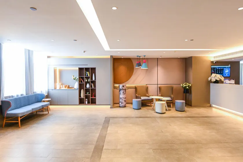 Home Inn Baoji Hongqi Road Shengli Bridge North - Image 1